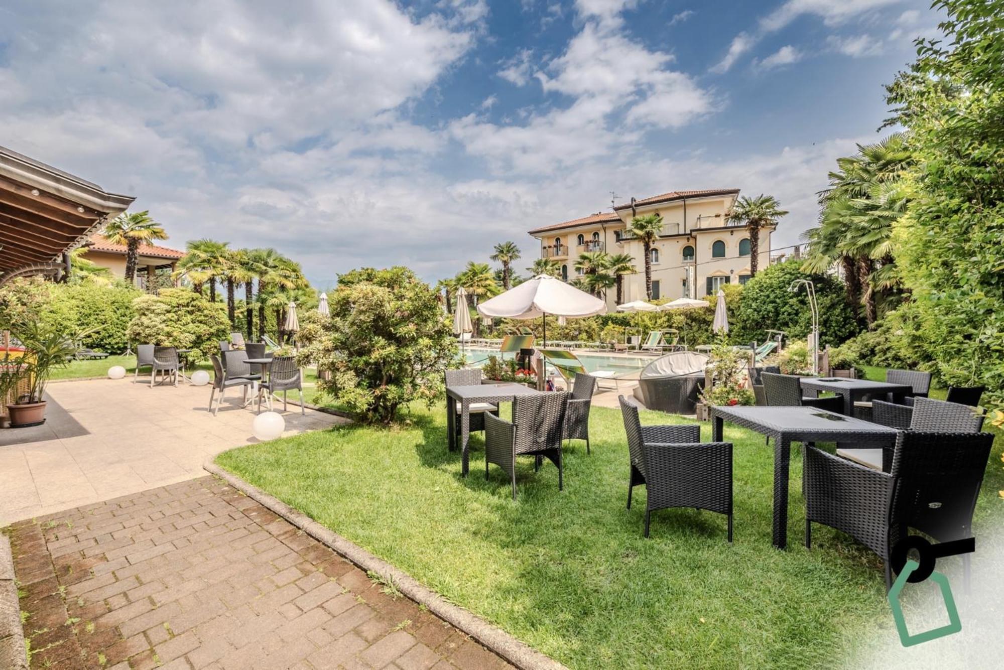 Hotiday Room Collection - Stresa Exterior photo